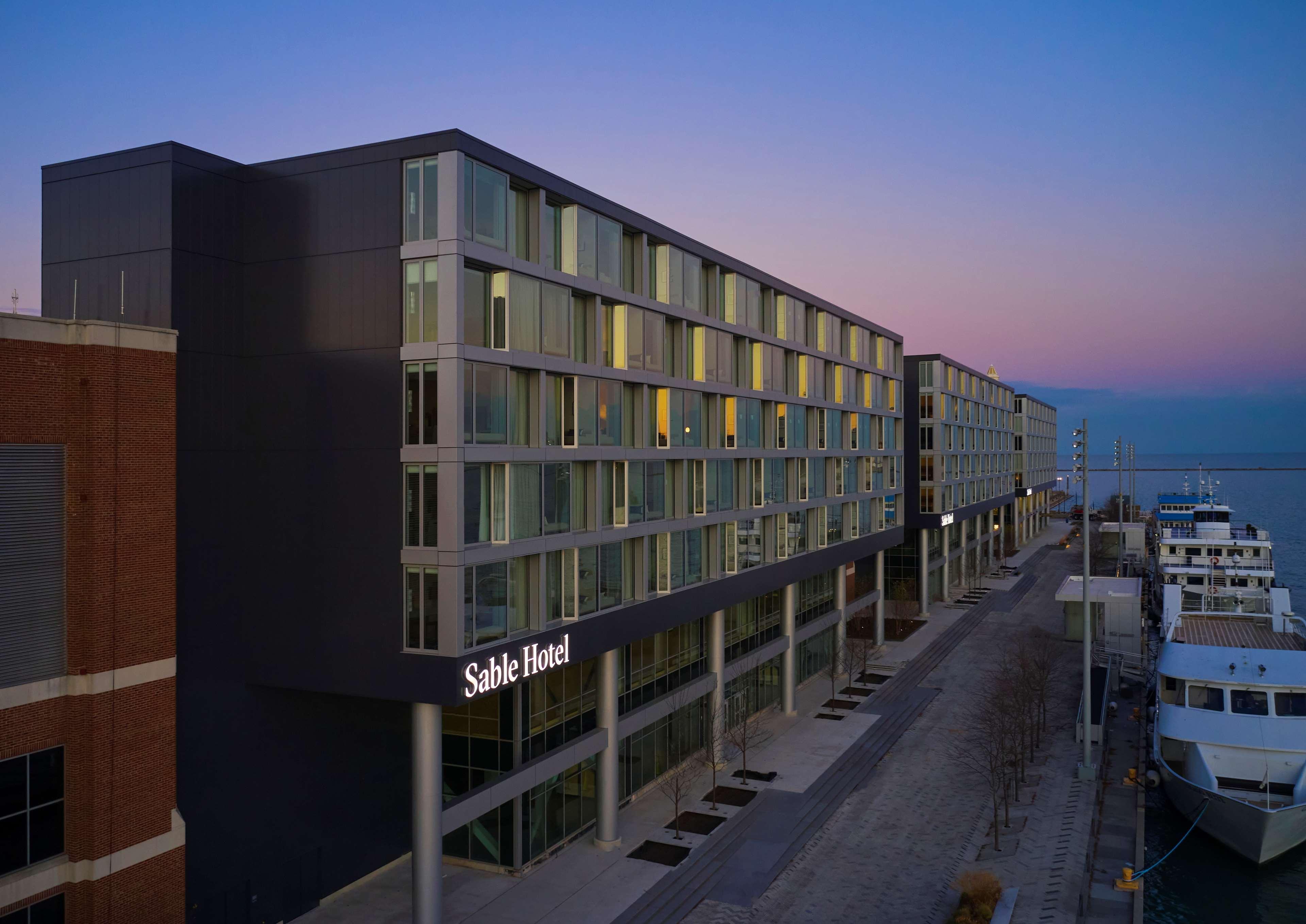 فندق Sable At Navy Pier Chicago, Curio Collection By Hilton المظهر الخارجي الصورة