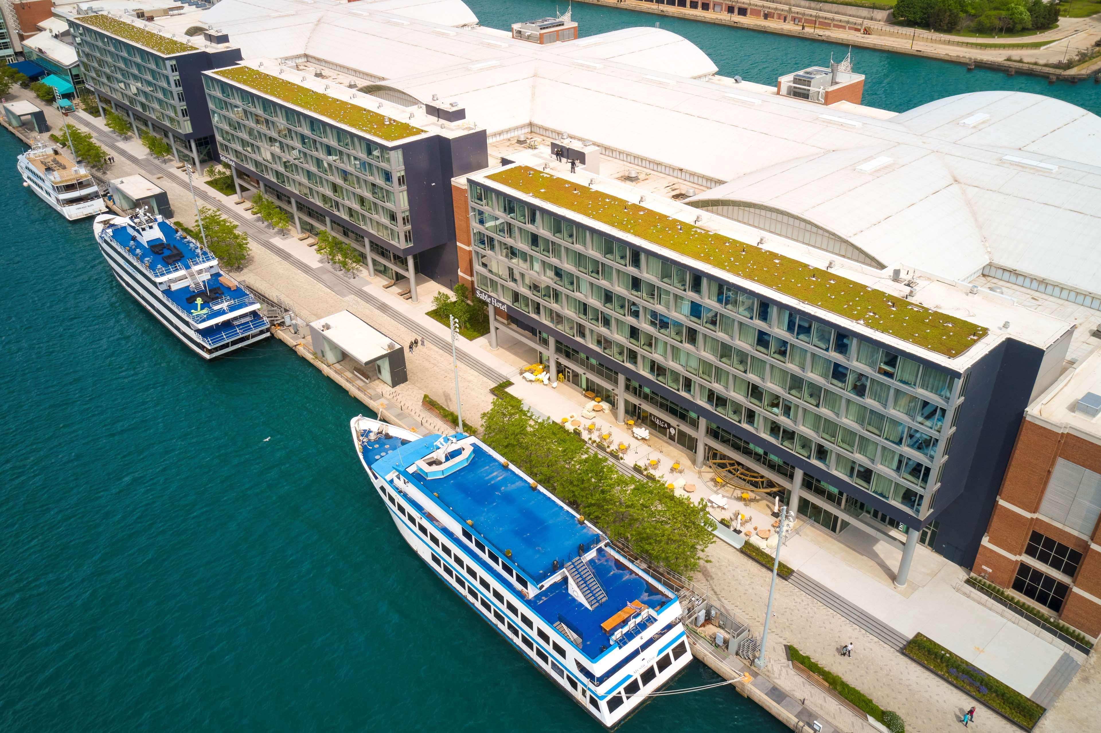 فندق Sable At Navy Pier Chicago, Curio Collection By Hilton المظهر الخارجي الصورة