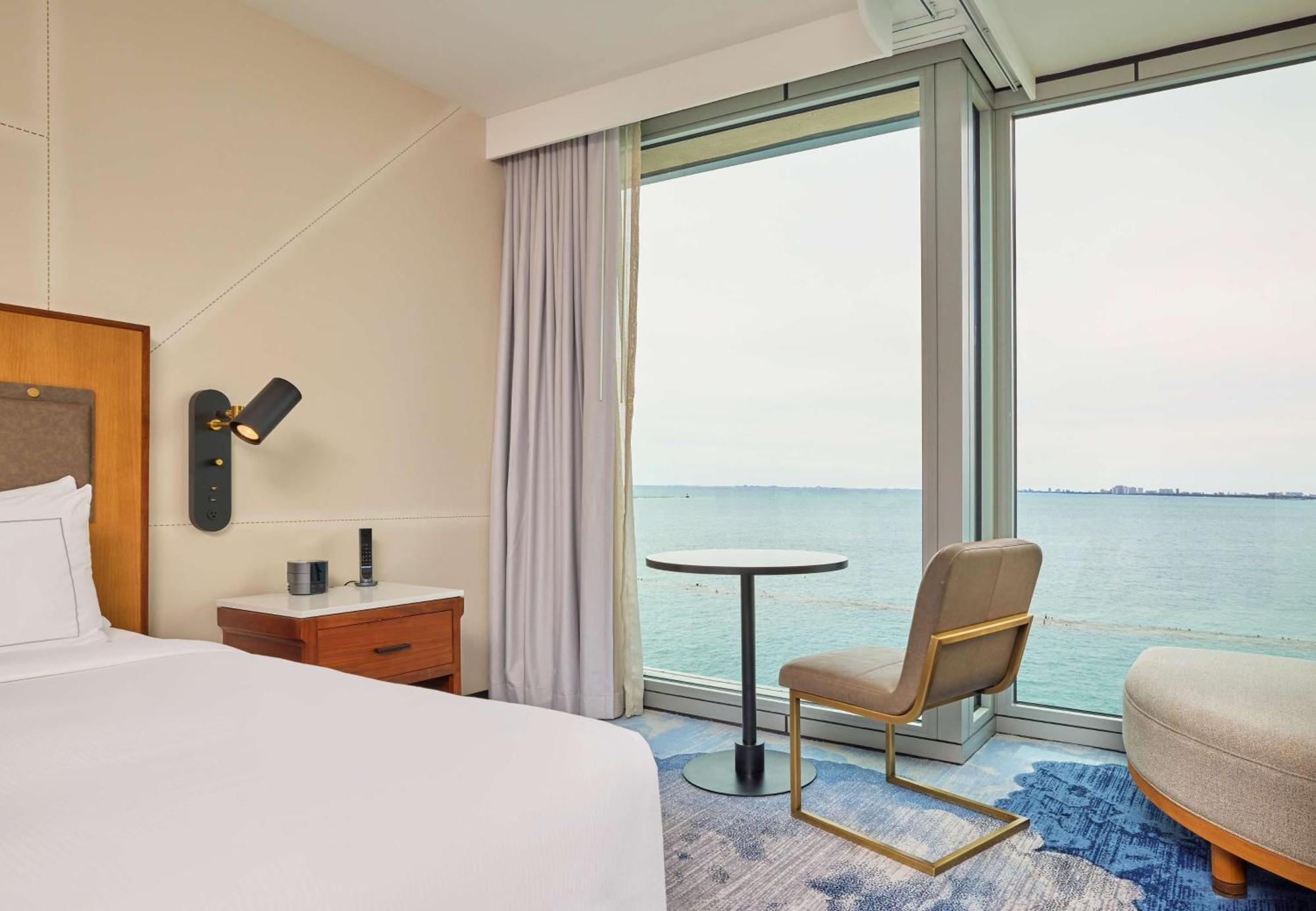 فندق Sable At Navy Pier Chicago, Curio Collection By Hilton المظهر الخارجي الصورة